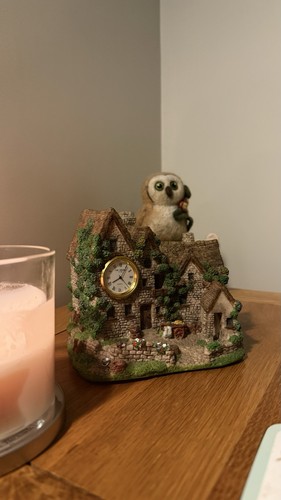 Vintage sellars resin - vintage,