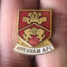 RARE OLD WREXHAM A.F.C. RED CREST SHIELD ENAMEL PIN BADGE