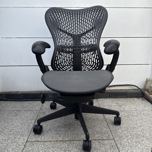 Herman miller mirra triflex - herman,