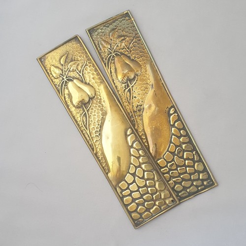Pair arts crafts brass - crafts,