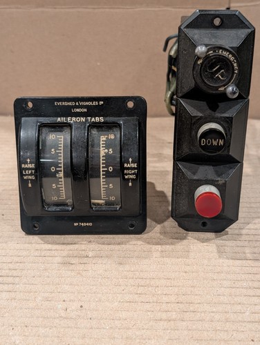 British aircraft instruments - aircraft,