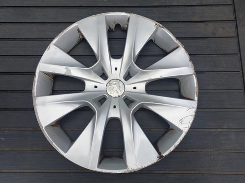 Peugeot 208 wheel trim - 15",