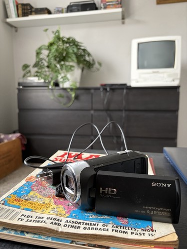 Sony handycam hdr cx240 - handycam, hd