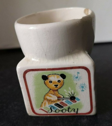 Vintage sooty concessions egg - sooty,