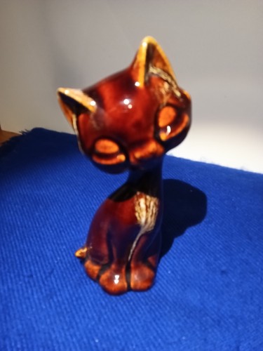 Fosters honeycomb pottery