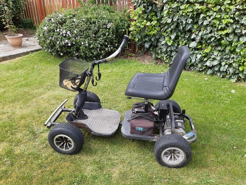 Single seat ride golf buggy - on,