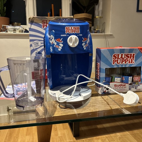 Slush puppies machine frozen - slush,