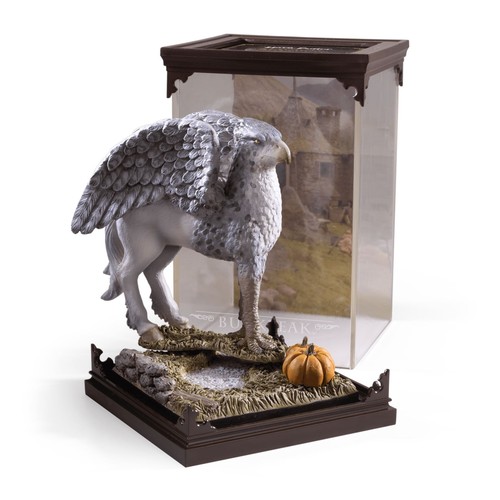 Harry potter buckbeak figurine - harry,