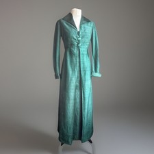 VTG. Victorian Mother of Bride