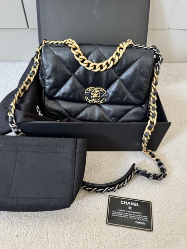 Chanel flap bag small in - bag,