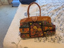 Isabella Fiore Jungle Floral