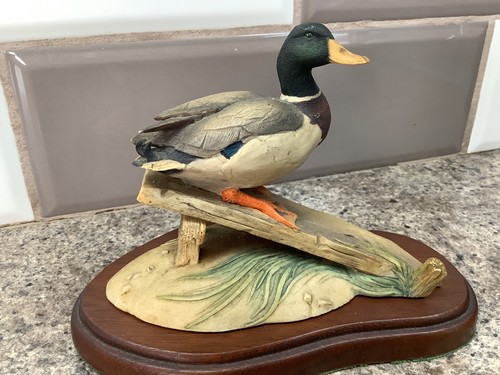 Border fine arts bfa - bfa, figurine