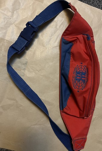 Naf bum bag - 90's,