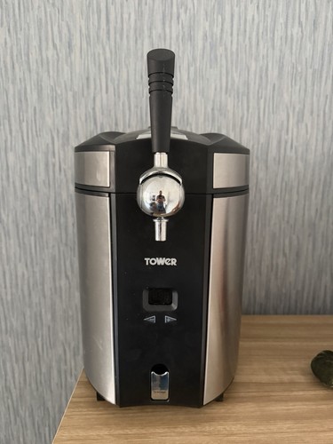 Draft tower beer - beer, dispenser