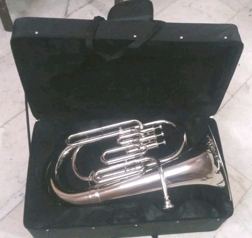 Euphonium valve horn of - ,