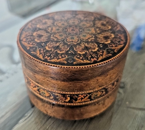 Small fine wood - fine,