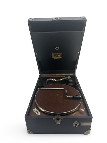 His master voice model - voice,