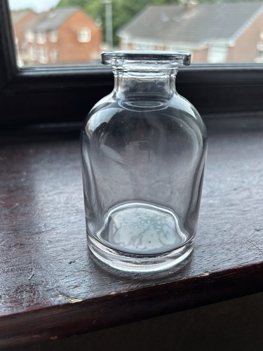 Laura ashley glass bud - laura,