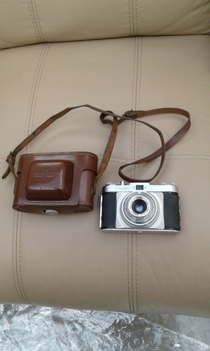 Vintage wirgin edixa camera - vintage,