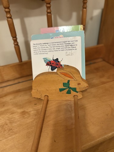 Vintage wooden rabbit - wooden,