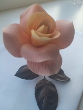 Boehm  of Malvern England Ltd - Porcelain Pink Rose - Elizabeth of Glamis