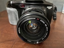 Minolta Dynax 7xi 35mm SLR Film camera With Minolta AF 28-105mm Lens