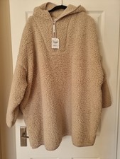 Tu Large Long Fleece Neutral