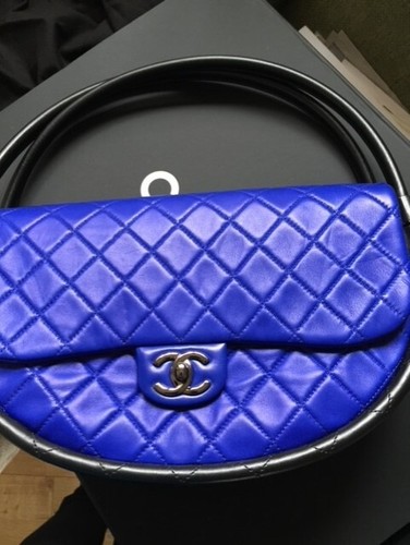 Chanel beautiful blue hula - bn,