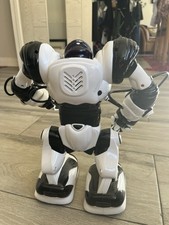 Original Wow Wee Large Robosapien Remote Control Robot