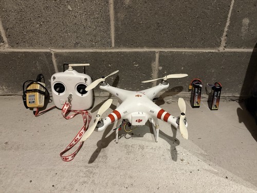 Dji phantom drone quadcopter - 1,