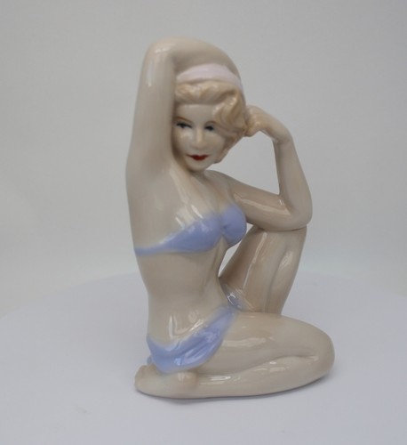 Figurine bathing beauty sexy - figurine,