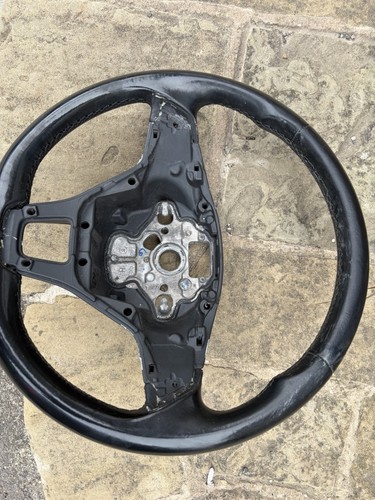 Flat bottom steering wheel - vw,