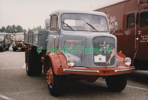 Original photo truck - photo,