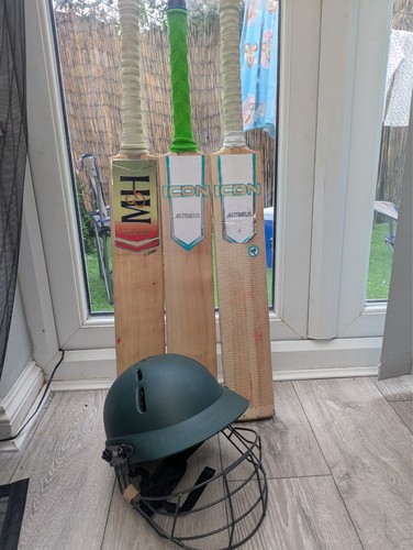 Adult cricket bundle 3 x - cricket,