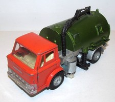 Dinky 451/449 Ford D800