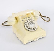 Vintage ivory colour bakelite