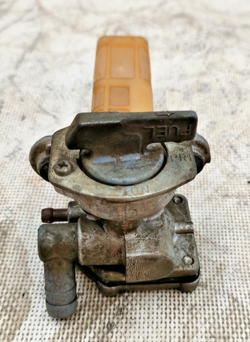 Tank tap yamaha 1100 year - 1100,