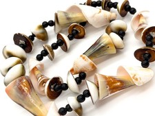 Vintage Conch Shell Necklace