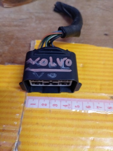 Volvo c30 headlight - volvo,