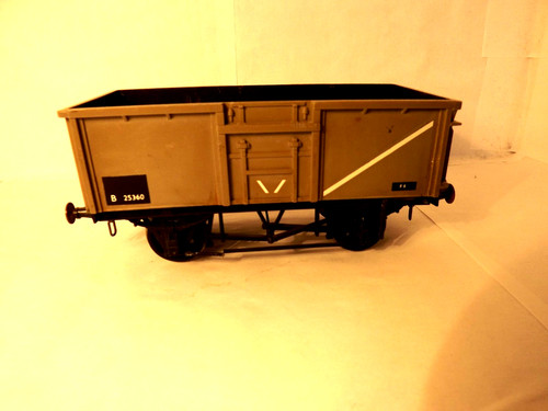 Gauge model trains - gauge, coal