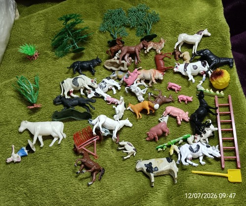 Vintage toy farm animal - ,