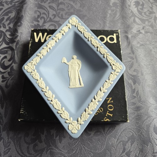 Vintage wedgewood jasperware - wedgewood,