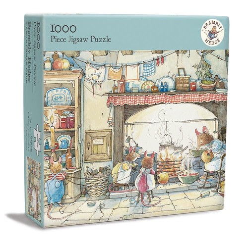 Brambly hedge mouse cottage - hedge,