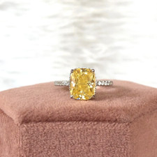 3Ct Cushion Simulant Canary