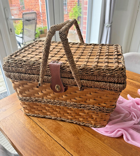 Wicker picnic basket cool - picnic, bag