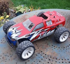 Rc Carson Nitrobone  buggy rolling chassis