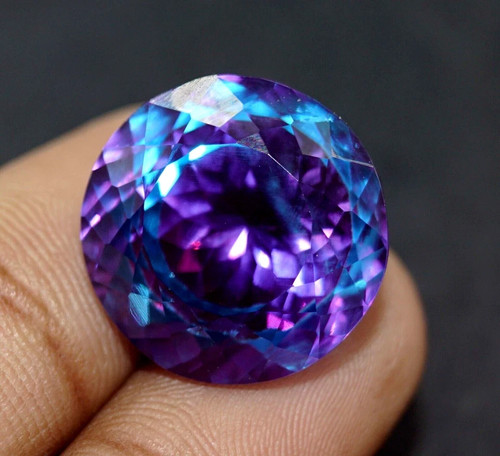 Pitambari sapphire - ct+,