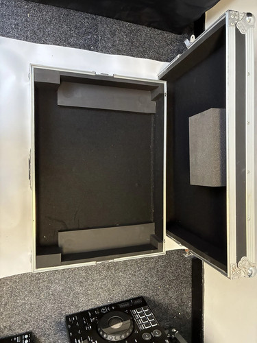 Flight case for - flight,