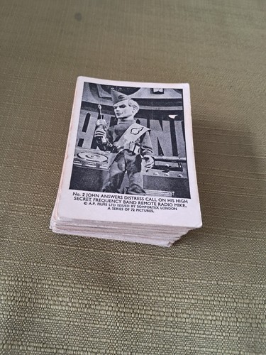 Somportex thunderbirds cards - thunderbirds,