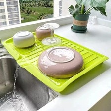 PLASTIC WORKTOP DISH DRAINER